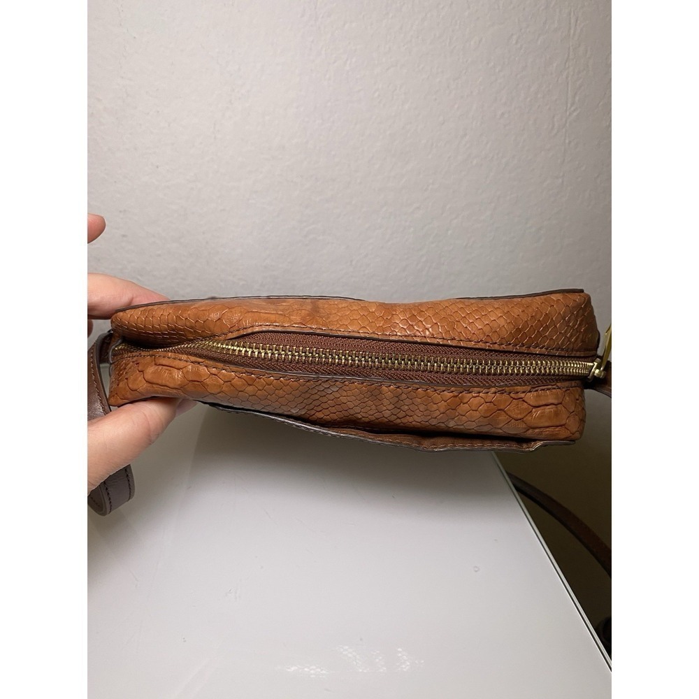 Fossil Croc Leather Effect Messenger Bag Baked Clay Tan And Brown Crossbody - Picture 6 of 16
